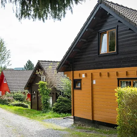 Ardenparks Petitesuisse Renardeau Chalet *