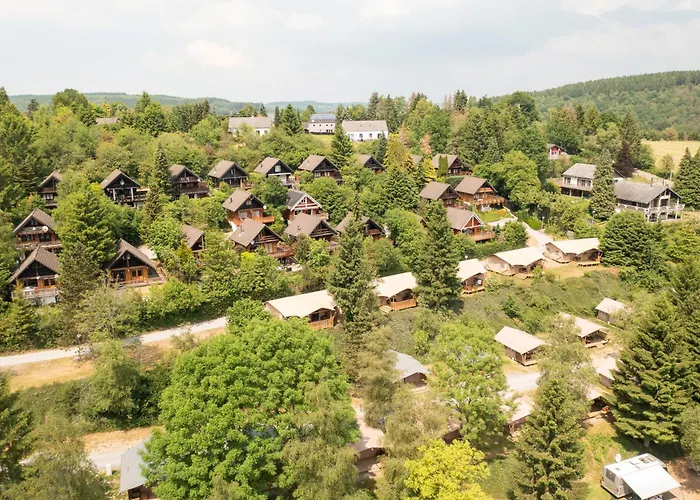 Ardenparks Petitesuisse Renardeau * Manhay